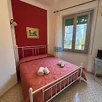 منزل للإقامة Regina Margherita Stanza Matrimoniale Con Bagno Privato
